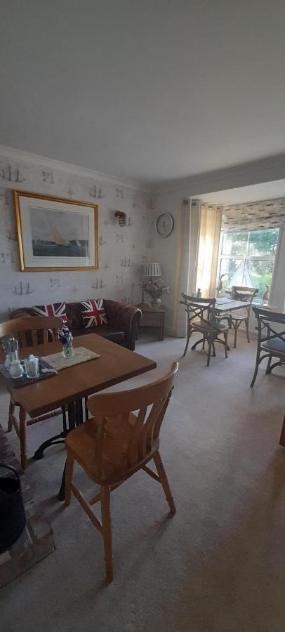 샐컴 Little Orchard House B&B 외부 사진