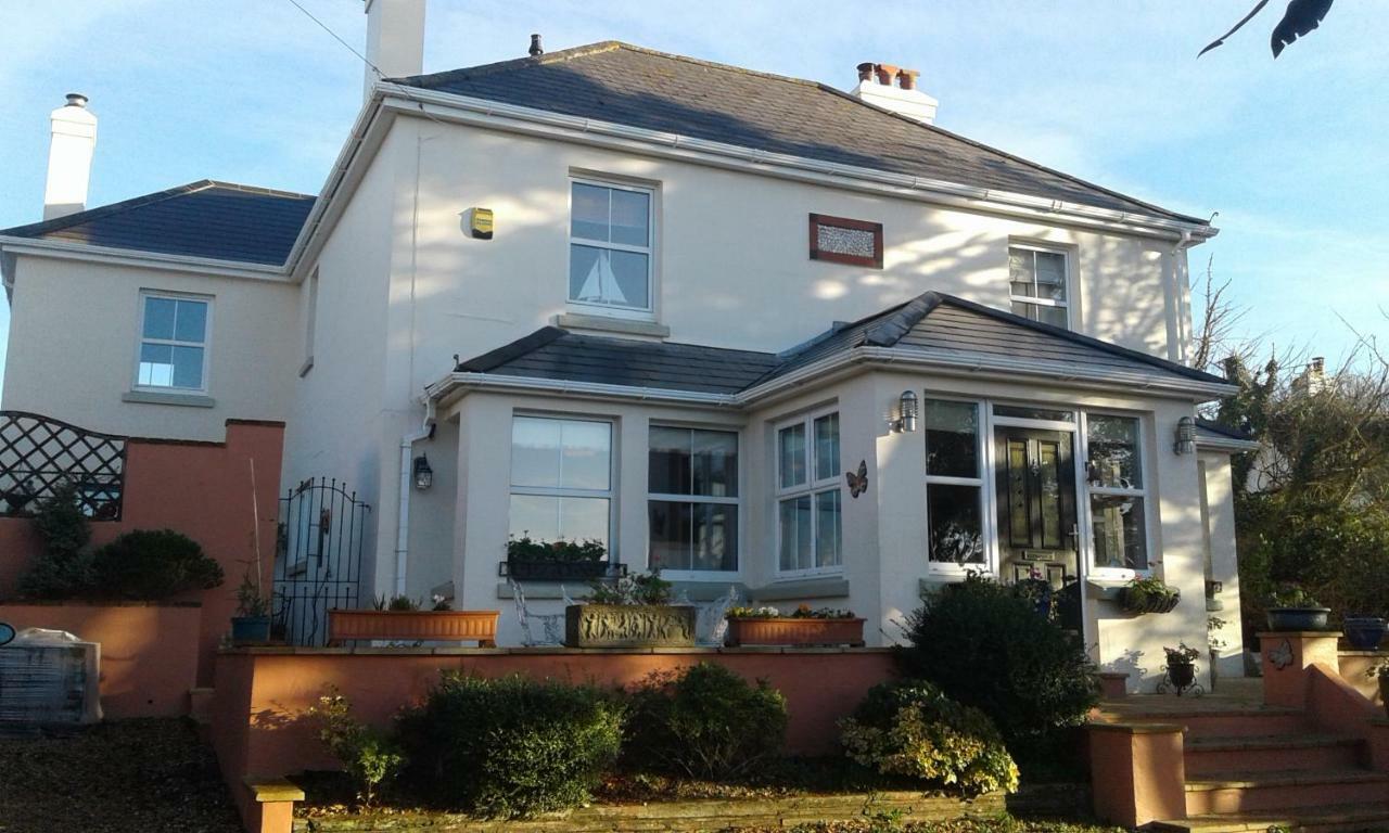 샐컴 Little Orchard House B&B 외부 사진