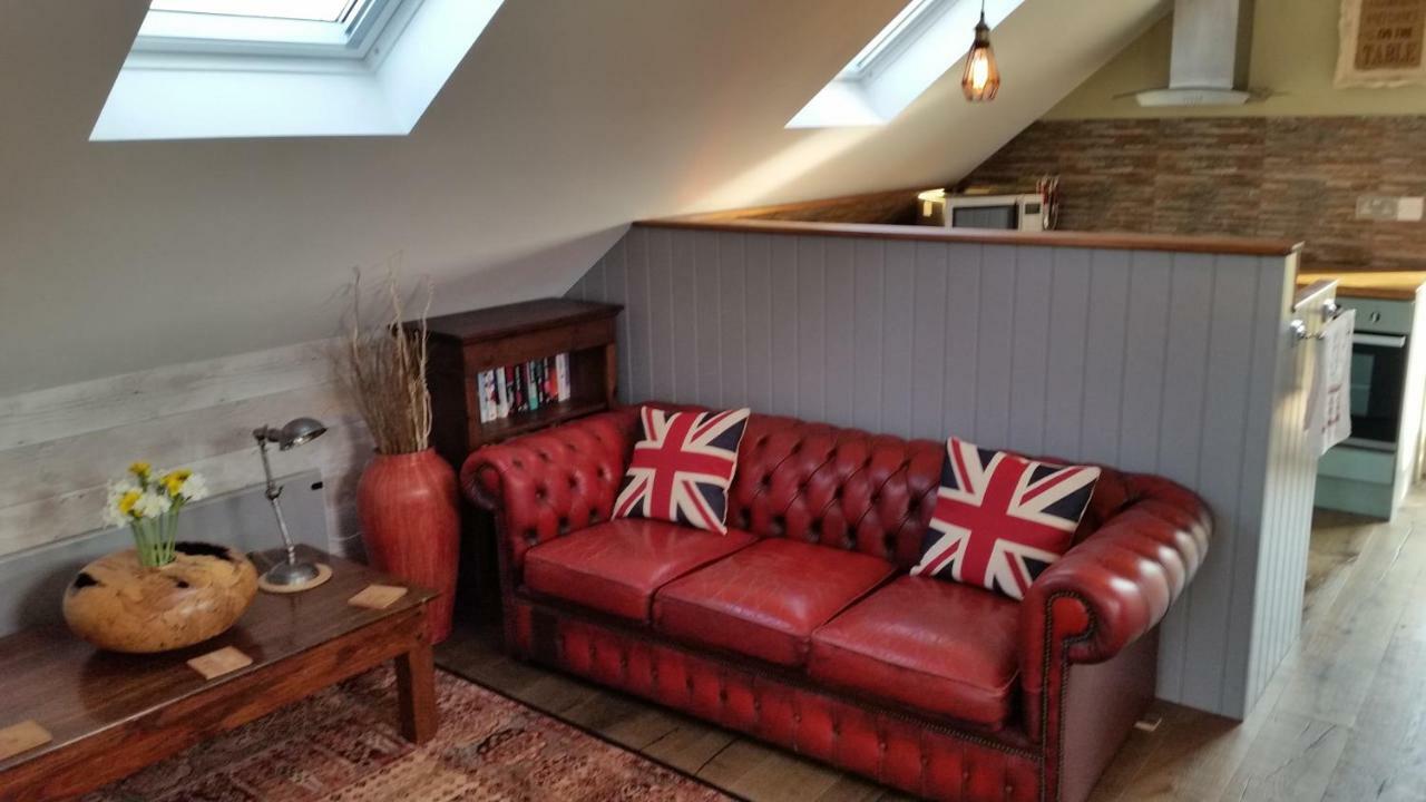 샐컴 Little Orchard House B&B 외부 사진