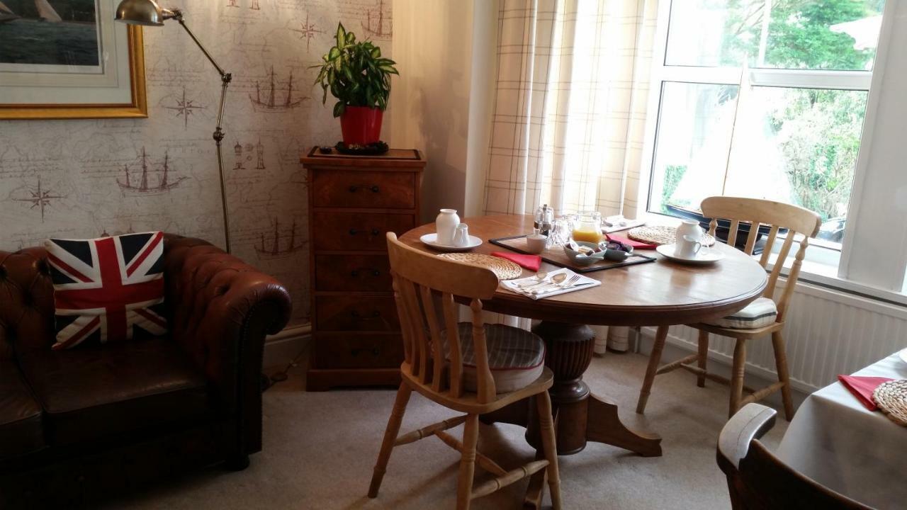 샐컴 Little Orchard House B&B 외부 사진