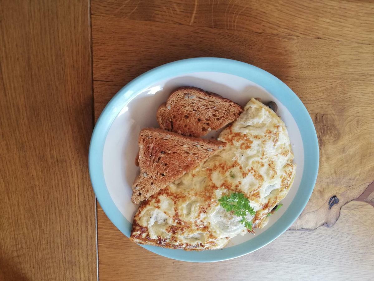 샐컴 Little Orchard House B&B 외부 사진