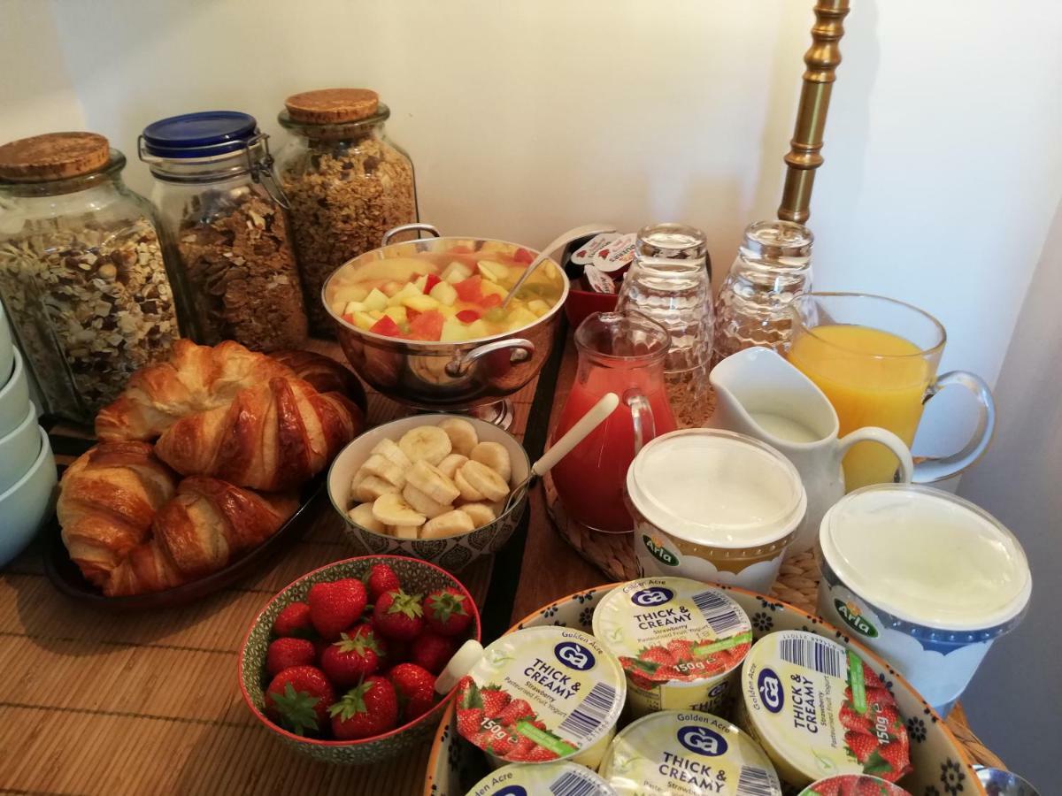 샐컴 Little Orchard House B&B 외부 사진